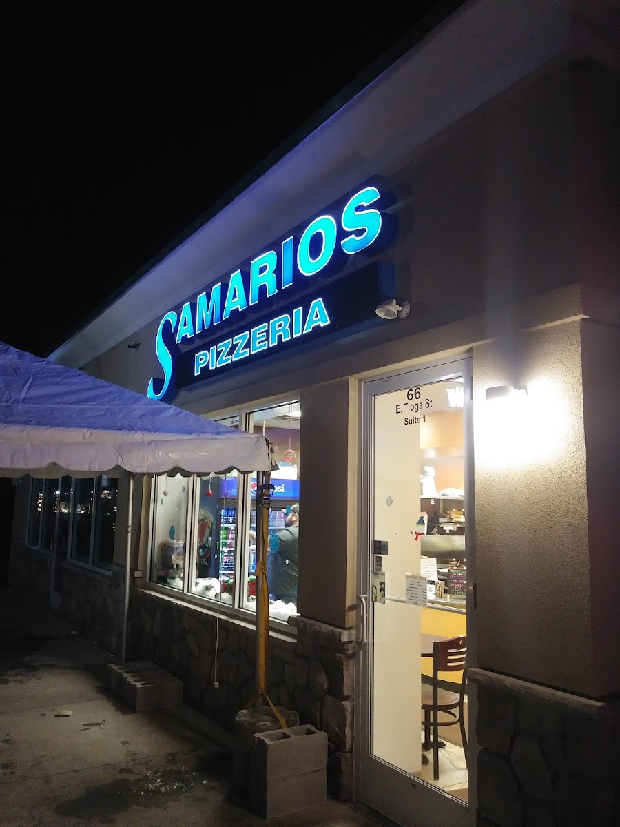 Samario's Pizzeria